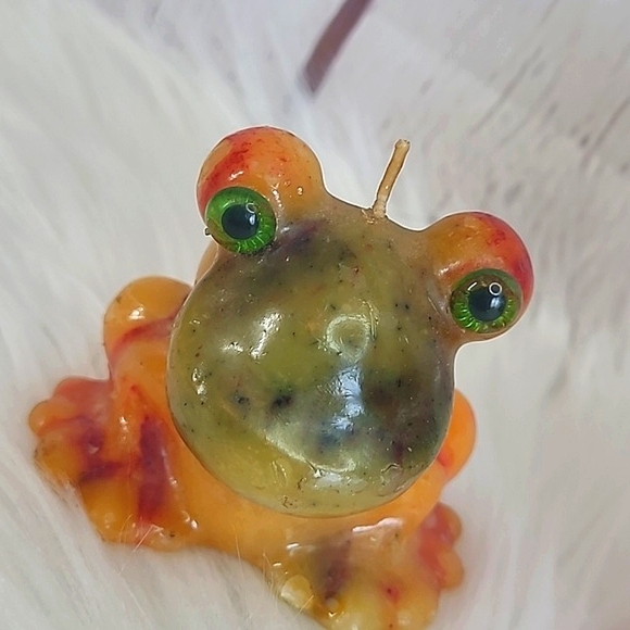 Vintage 70s Pair of Rainbow Wax Animal Candles Candle Frog Dog Spaniel Puppy - Picture 8 of 17